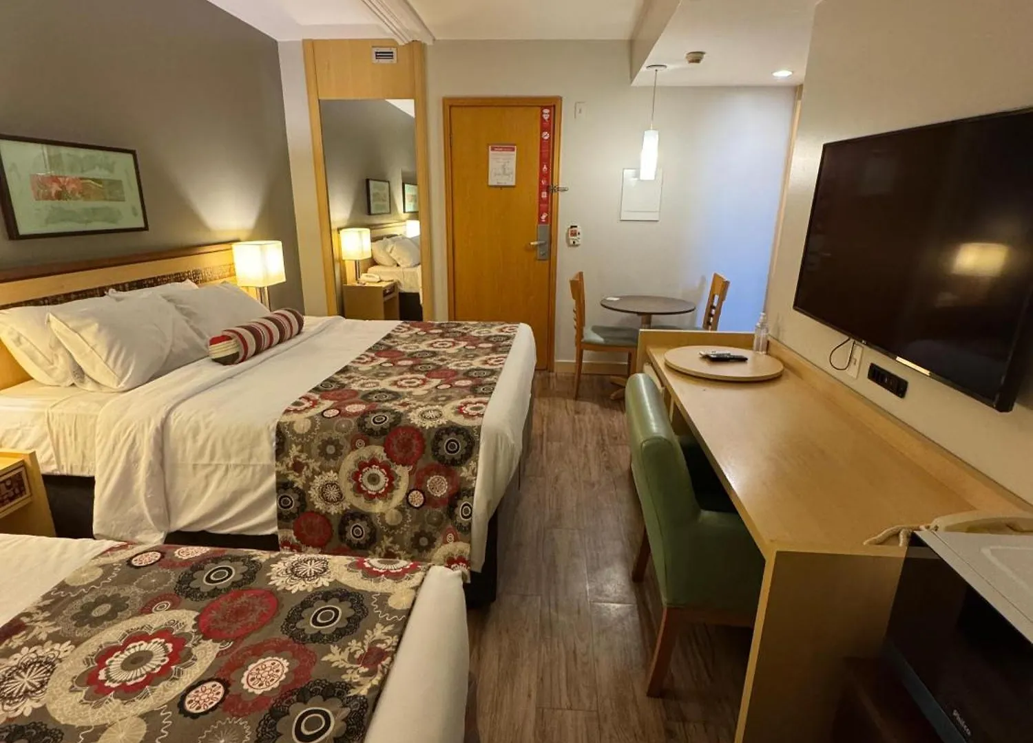 Alto Padrao - Cama Queen E Viuvao No Hotel Let'S Idea Brasília 4*,  Brazilië